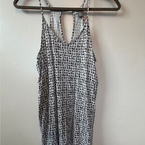 Old Navy Black and White Patterned Tank Top